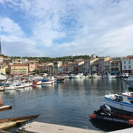 Paradise 1 Cassis
