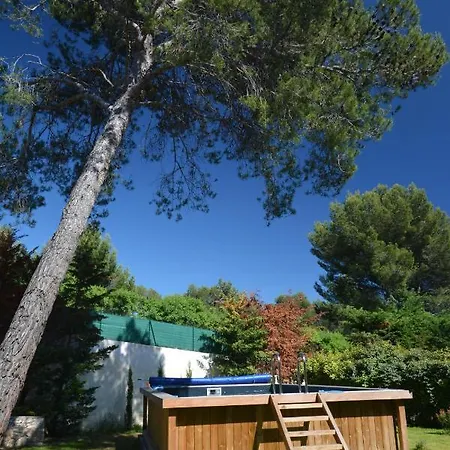 Apartment Paradise 1 *